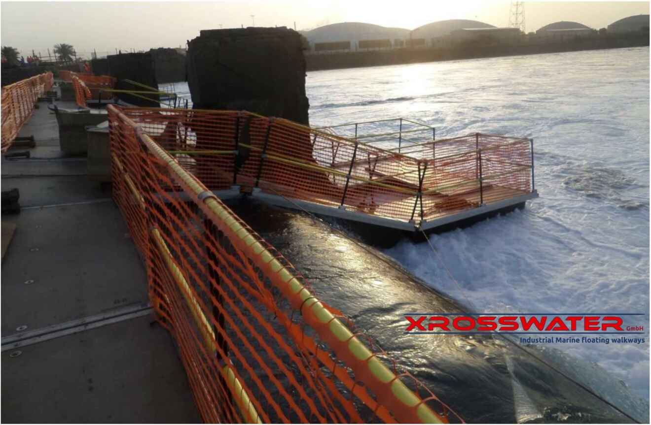 floating industrial modular walkways